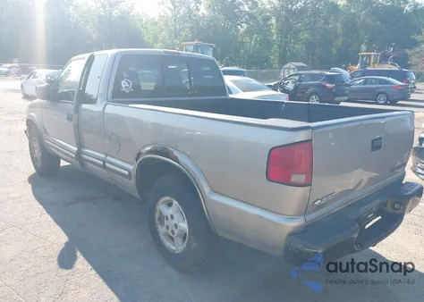 2001 Chevrolet S-10 Ls z USA, uszkodzony, nr VIN 1GCDT19W218124165